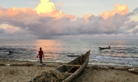La plage de Tamatave au crépuscule