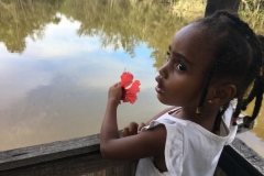 Tiffany, la filleule et la nièce de Mélanie